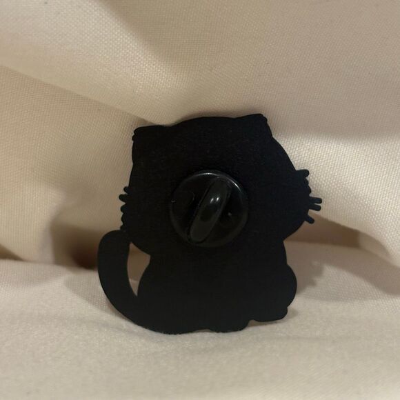 KPop Demon Hunters Anime Derpy Tiger Lapel Enamel Pin NEW Blue Tiger - Picture 3 of 3